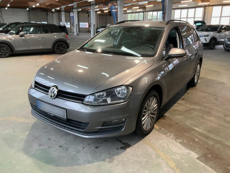 Volkswagen Golf VII 1.6 TDI Cup BlueMotion Tech — 1/40