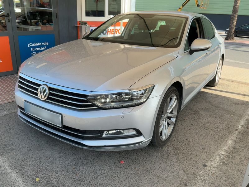 Volkswagen Passat 2.0 TDI Sport BlueMotion Tech — 1/39