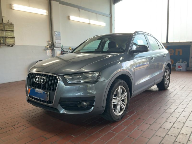 Audi Q3 2.0 TDI — 1/42