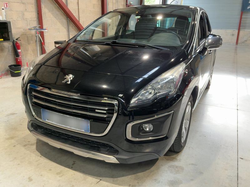 Peugeot 3008 2.0 HDi Hybrid4 CO2 optimiert — 1/38