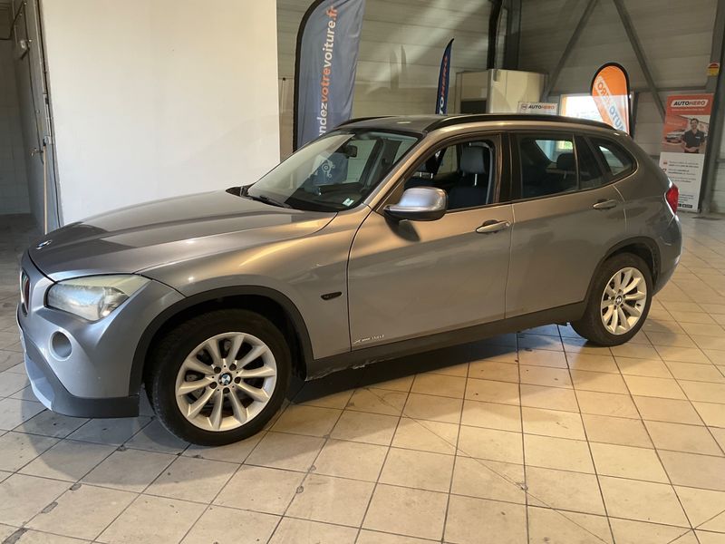 BMW X1 xDrive 18d Confort — 1/35
