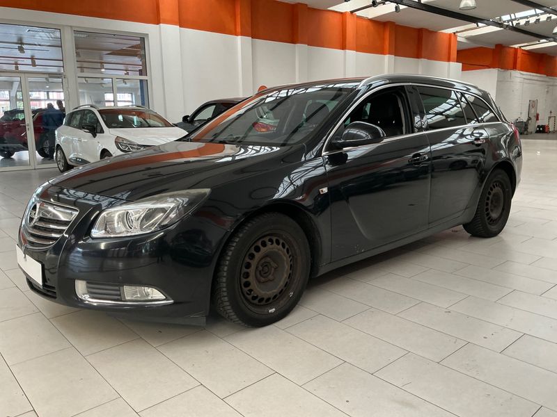 Opel Insignia Sports Tourer 2.0 CDTI Innovation — 1/32