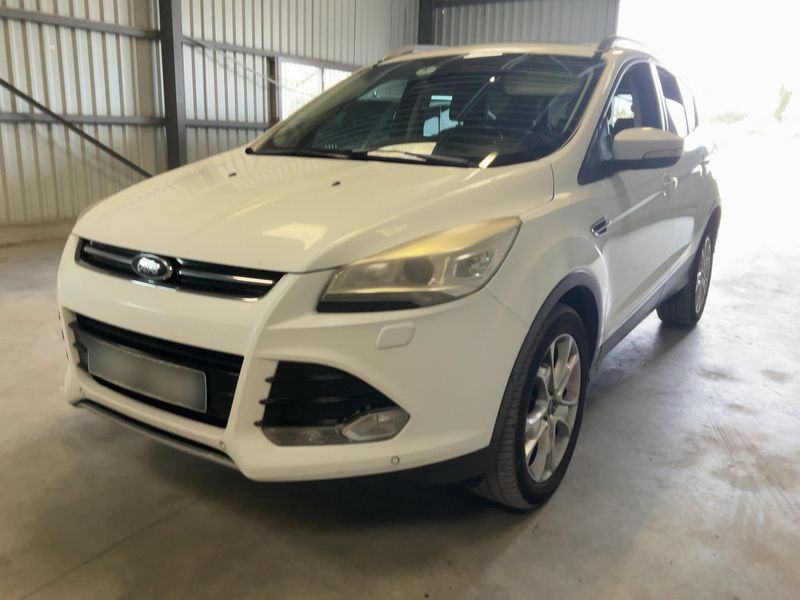 Ford Kuga 2.0 TDCi Titanium — 1/40