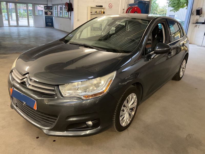 Citroen C4 1.6 VTi Confort — 1/21