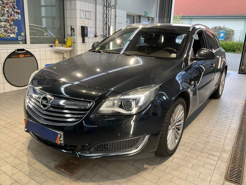 Opel Insignia Sports Tourer 2.0 CDTI Innovation — 1/27