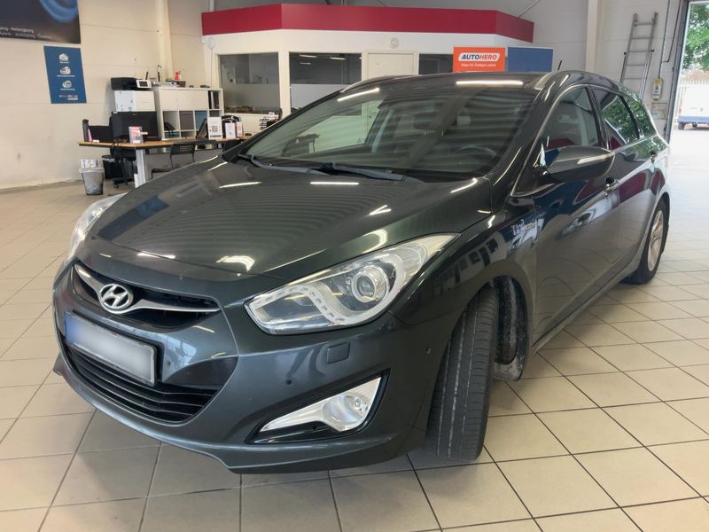 Hyundai i40 1.7 CRDi Premium — 1/35