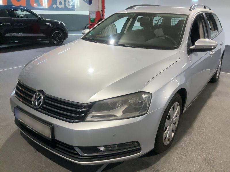 Volkswagen Passat 2.0 TDI Trendline BlueMotion Tech — 1/48