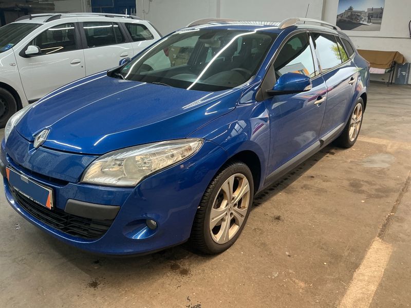 Renault Megane 1.6 Dynamique — 1/23