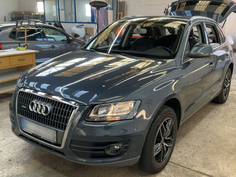 Audi Q5 2.0 TFSI quattro — 1/37