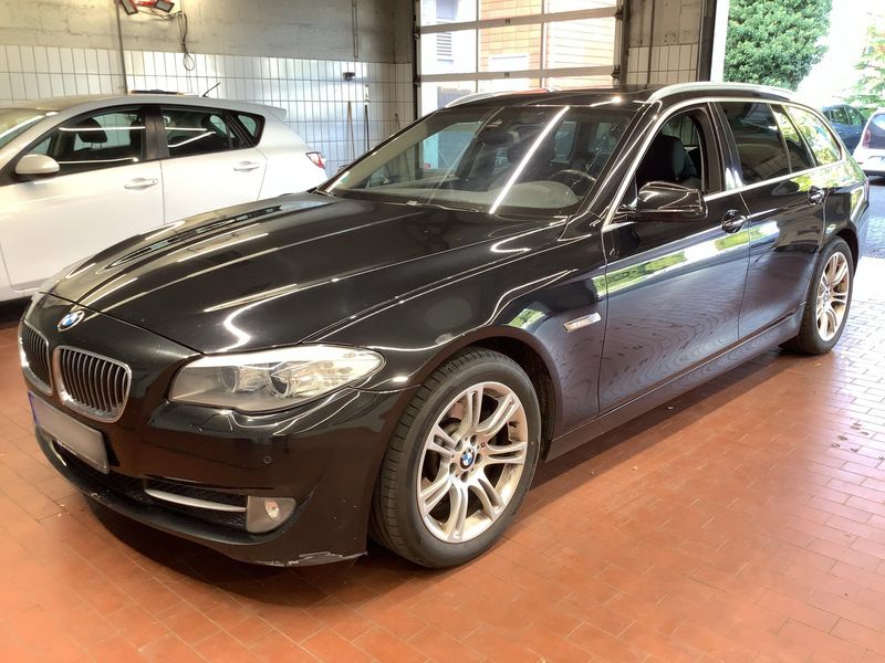 BMW 5er 520d — 1/50