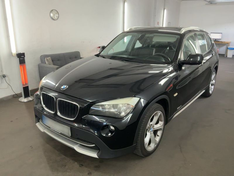 BMW X1 sDrive 18i — 1/30