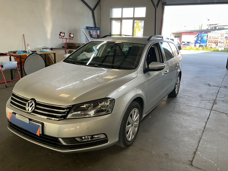Volkswagen Passat 2.0 TDI Trendline BlueMotion Tech — 1/25
