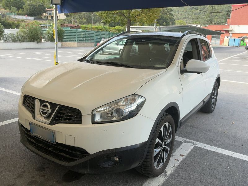 Nissan Qashqai 1.5 Turbodiesel Teckna — 1/32
