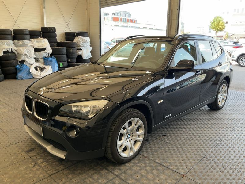 BMW X1 sDrive 18i — 1/44