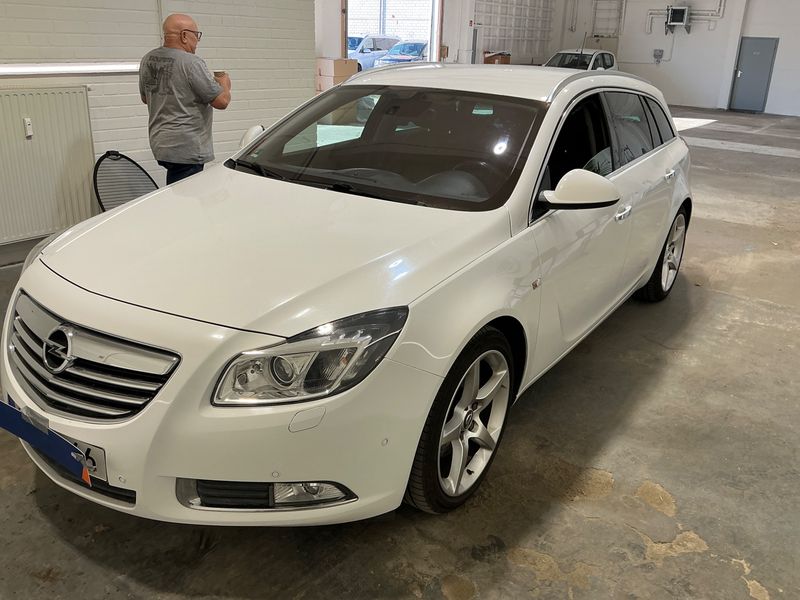 Opel Insignia Sports Tourer 2.0 CDTI Innovation — 1/30
