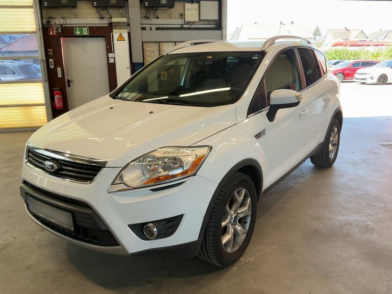 Ford Kuga 2.0 TDCi Trend — 1/45