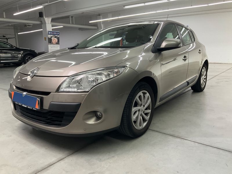 Renault Megane 1.6 Expression — 1/26