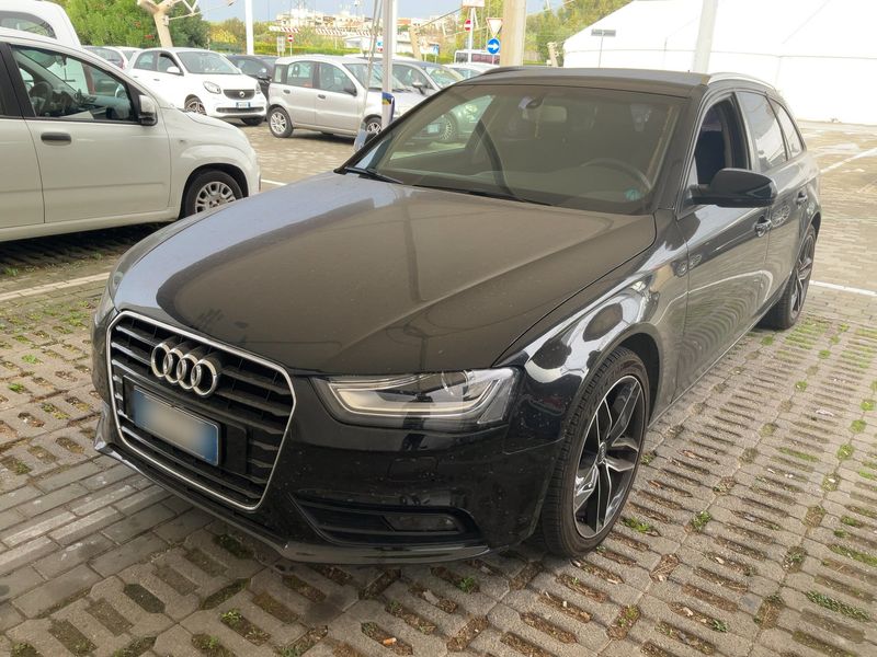 Audi A4 2.0 TDI Attraction — 1/33