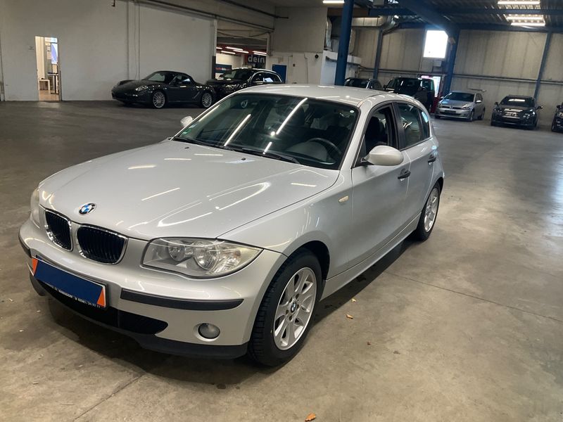 BMW 1er 116i — 1/45