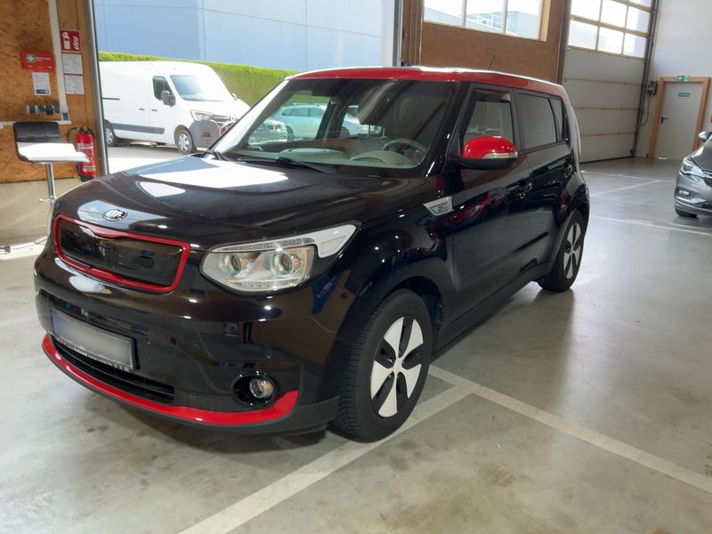 Kia Soul electric drive 81 kW EV — 1/30
