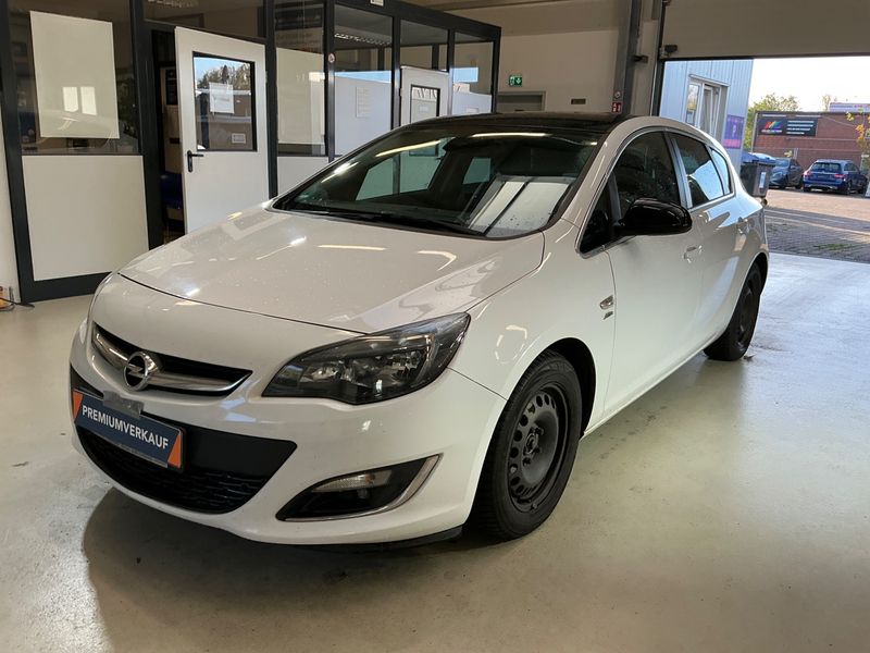 Opel Astra 2.0 CDTI Active — 1/23