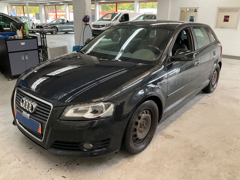 Audi A3 Sportback 1.4 TFSI S line Sportpaket plus — 1/28