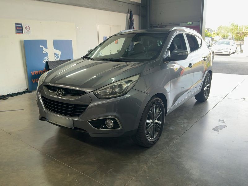 Hyundai ix35 1.7 CRDi Sensation Blue 2WD — 1/39