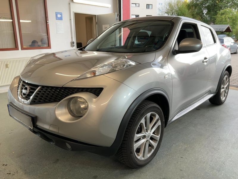 Nissan Juke 1.6 Tekna — 1/42