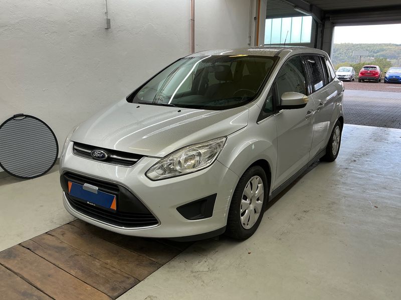 Ford Grand C-Max 1.6 EcoBoost Trend — 1/42