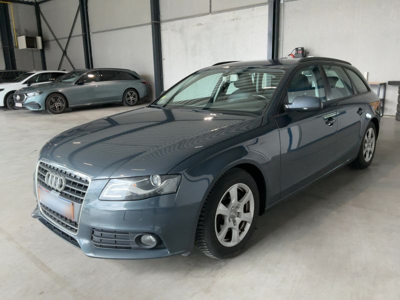 Audi A4 2.0 TDI — 1/42