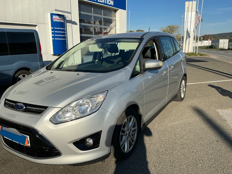 Ford Grand C-Max 1.6 TDCi Titanium — 1/34