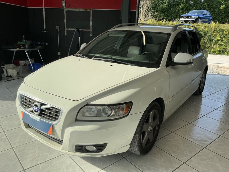 Volvo V50 1.6 D2 Business Edition — 1/18
