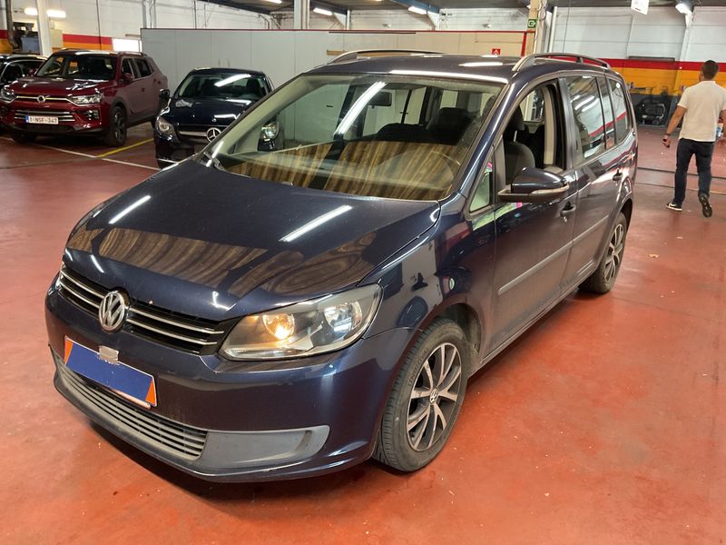 Volkswagen Touran 1.6 TDI Trendline BlueMotion Tech — 1/28