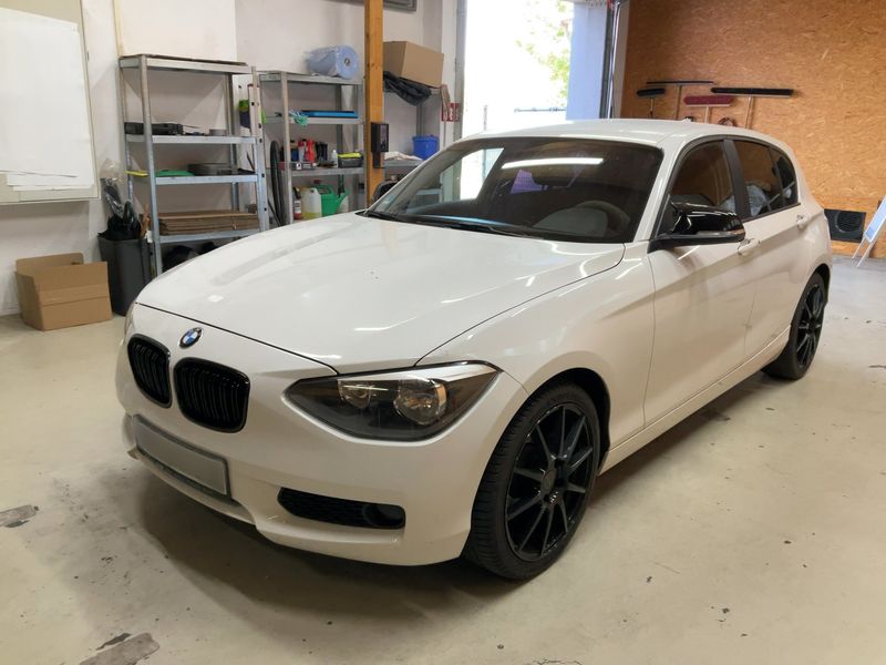 BMW 1er 116i — 1/32
