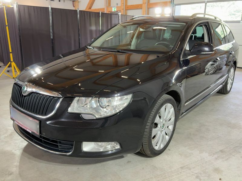 Skoda Superb 2.0 TDI Elegance — 1/58