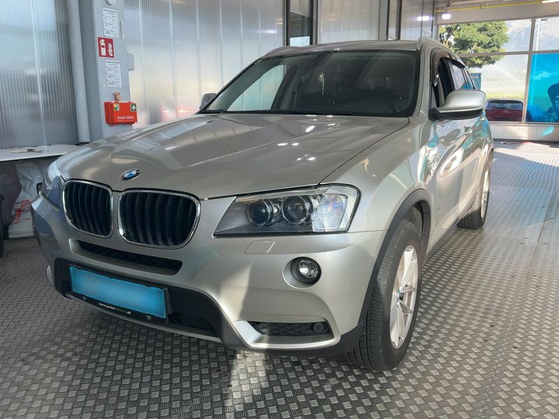 BMW X3 xDrive 20d — 1/32