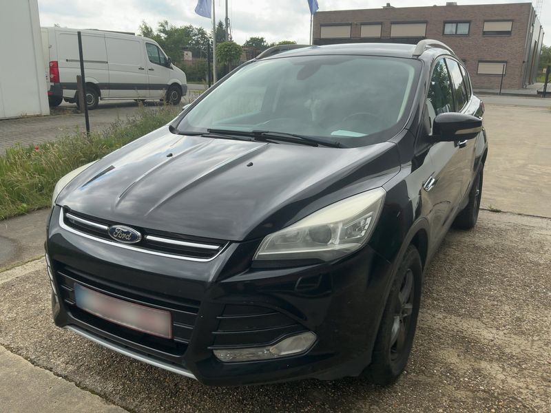 Ford Kuga 2.0 TDCi Titanium — 1/54