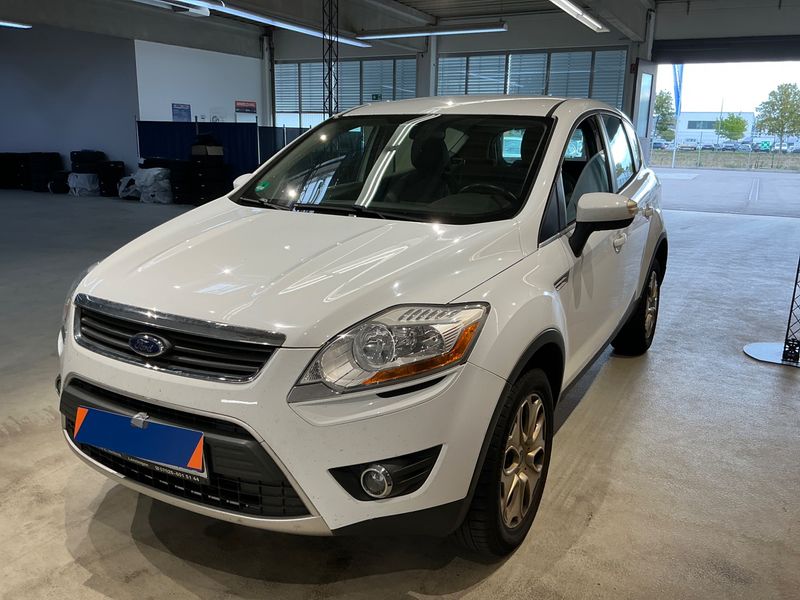 Ford Kuga 2.0 TDCi Trend — 1/40