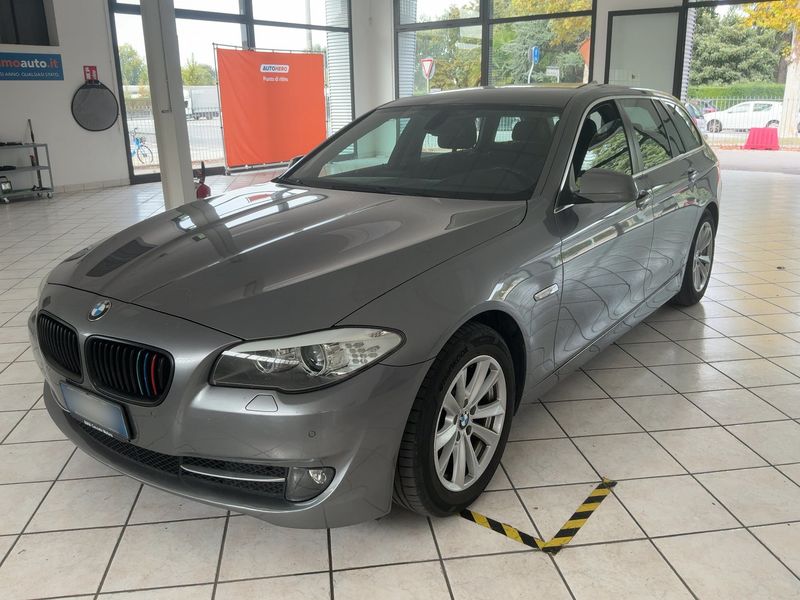 BMW 5er 520d — 1/28