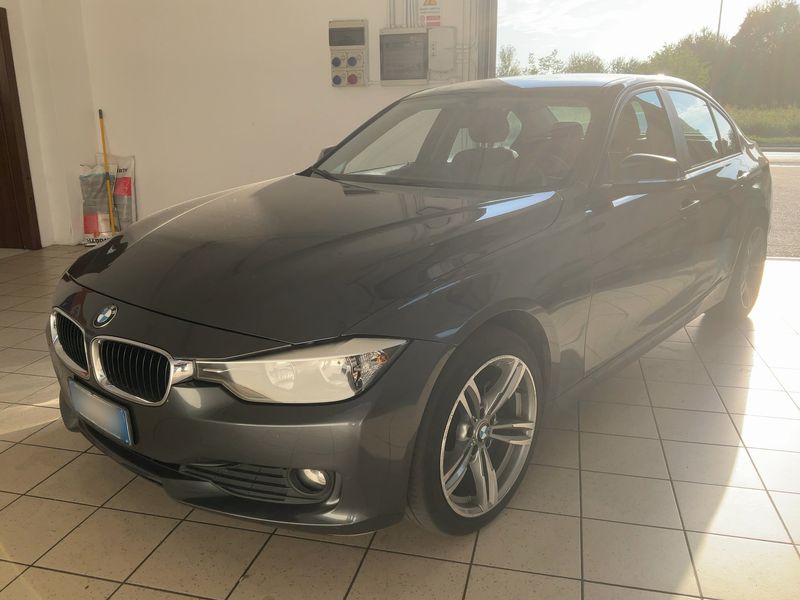 BMW 3er 318d