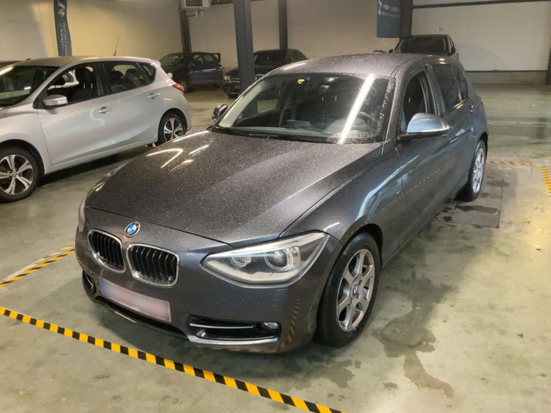 BMW 1er 114i — 1/31