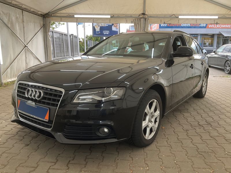 Audi A4 1.8 TFSI Attraction — 1/49