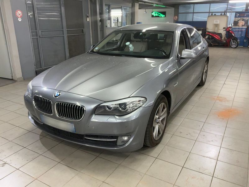 BMW 5er 520d Confort — 1/42