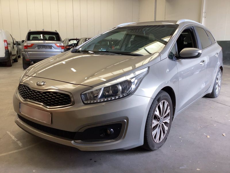 Kia cee'd 1.6 CRDi Concept — 1/25