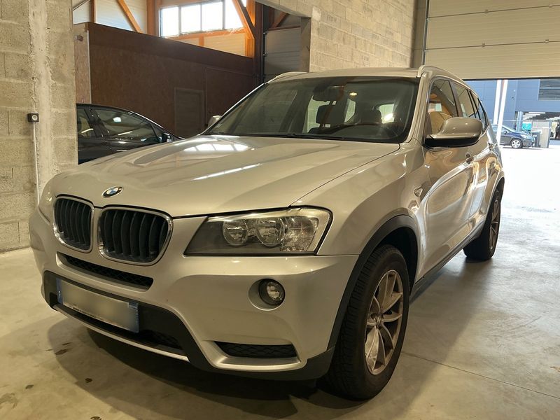 BMW X3 xDrive 20d Confort — 1/30