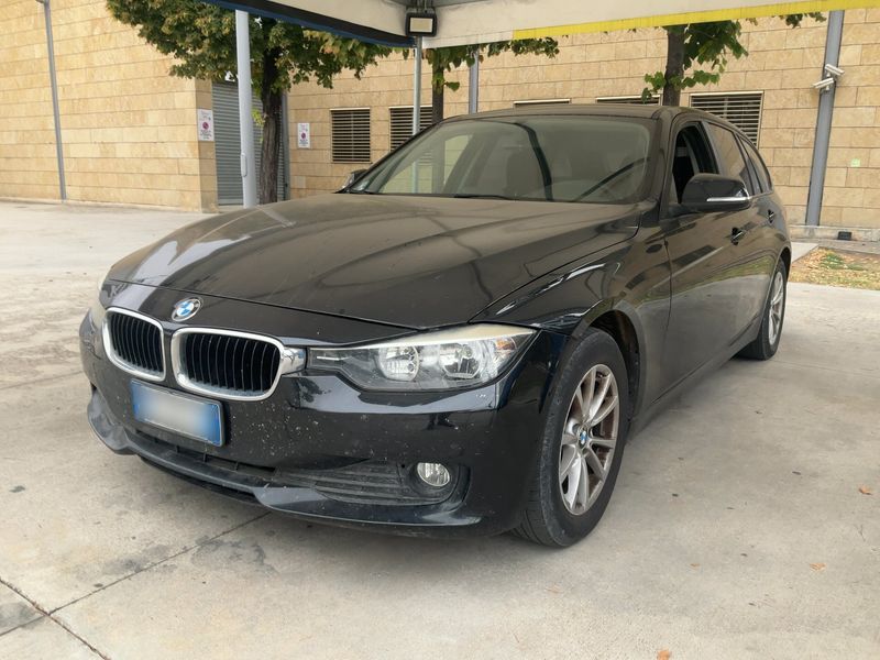 BMW 3er 318d — 1/29