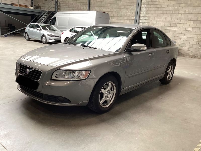 Volvo S40 1.6 D Momentum — 1/29