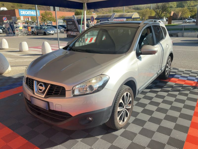 Nissan Qashqai+2 2.0 dCi Acenta 4x4 — 1/46