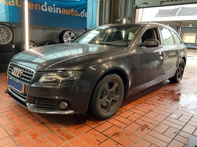 Audi A4 2.0 TFSI Ambition — 1/33