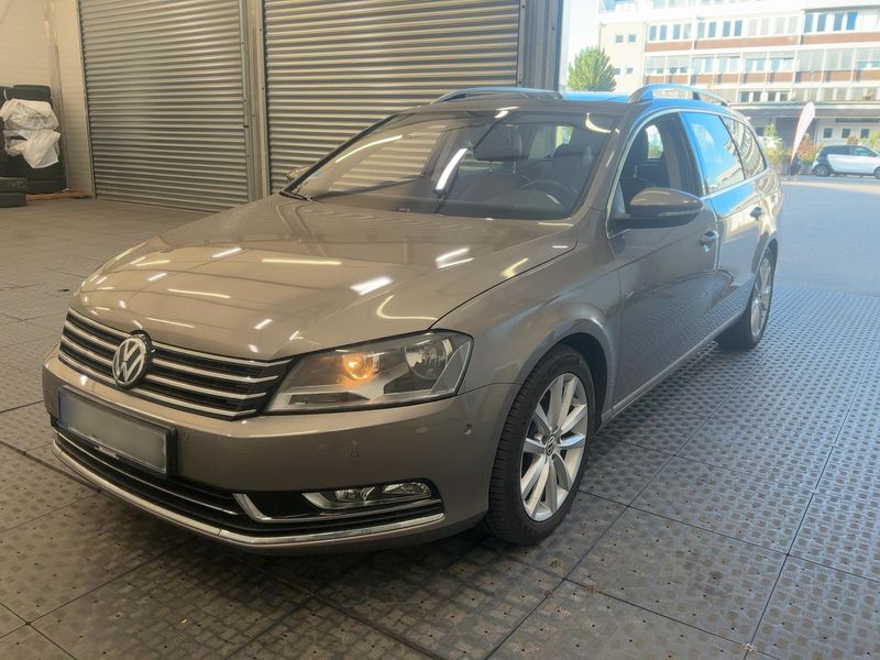 Volkswagen Passat 2.0 TDI Highline BlueMotion Tech — 1/49